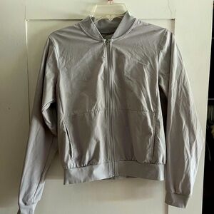 Uniqlo lightweight gray jacket